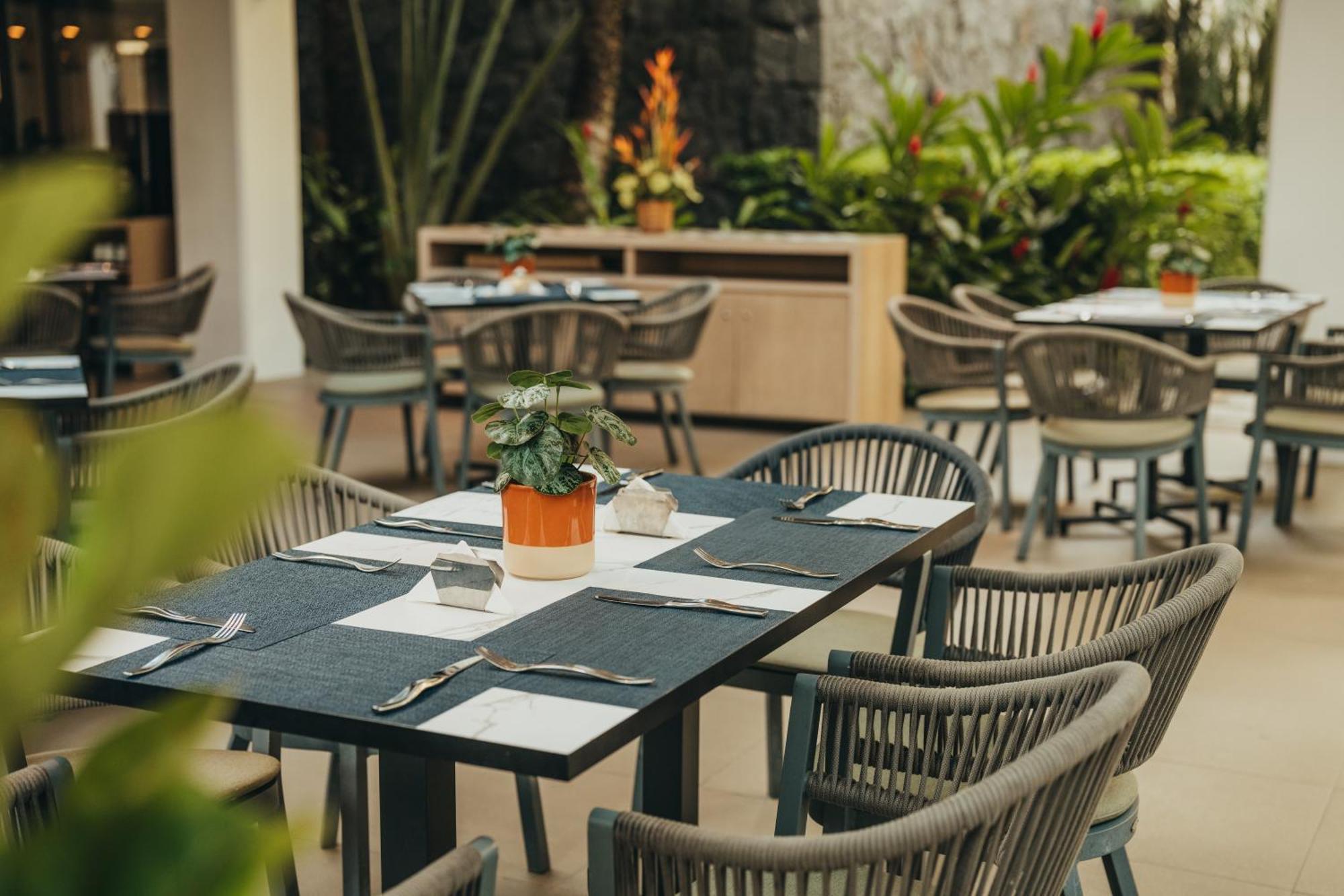 Voila Bagatelle Hotel Moka Ngoại thất bức ảnh